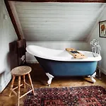 Top Lodge Дом отдыха